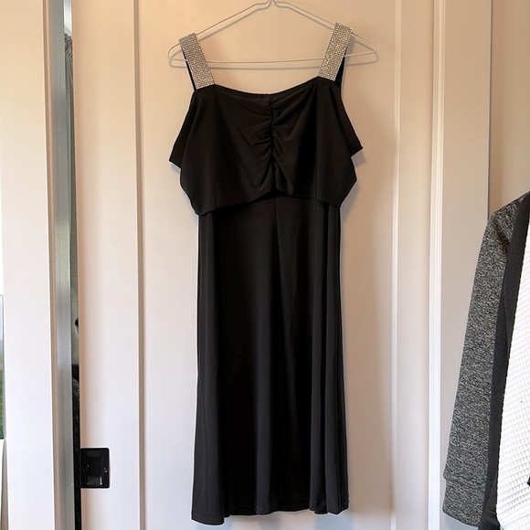 Stretchy Black Dress with Sparkly Thick Straps - Picture 3 of 4